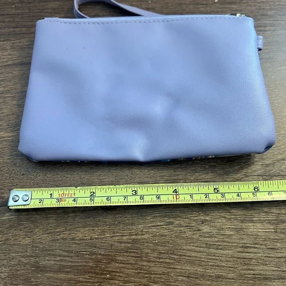 Mandolin Wristlet  - Picture 3 of 3